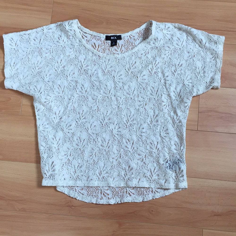 White lace tee shirt
